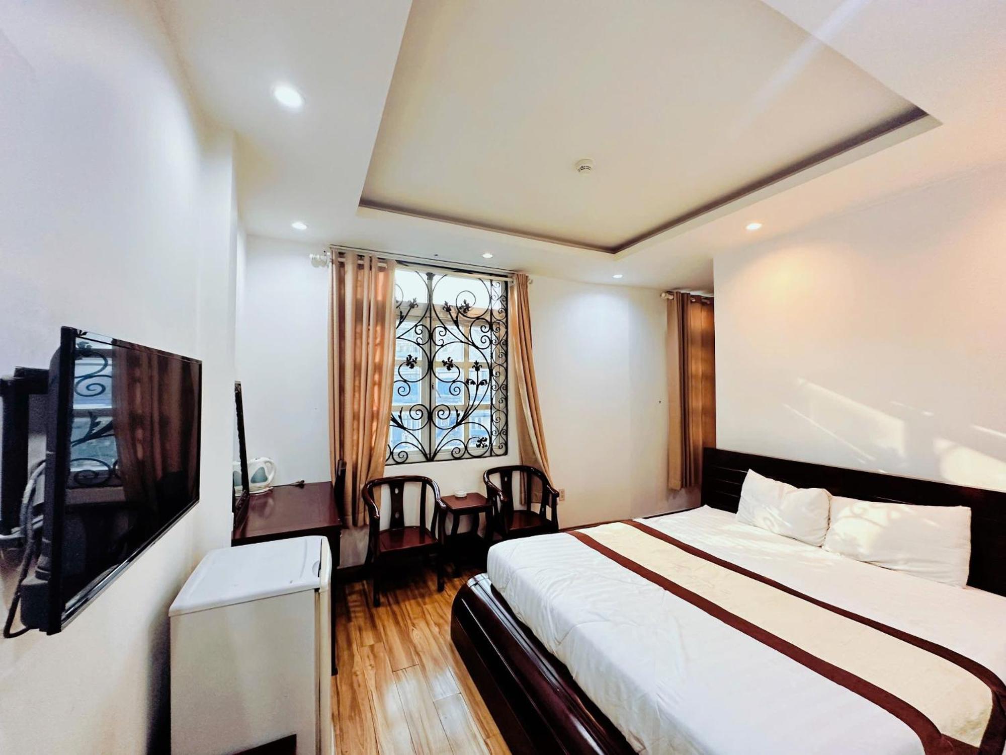 Khach San Avatar Hotel 2*
