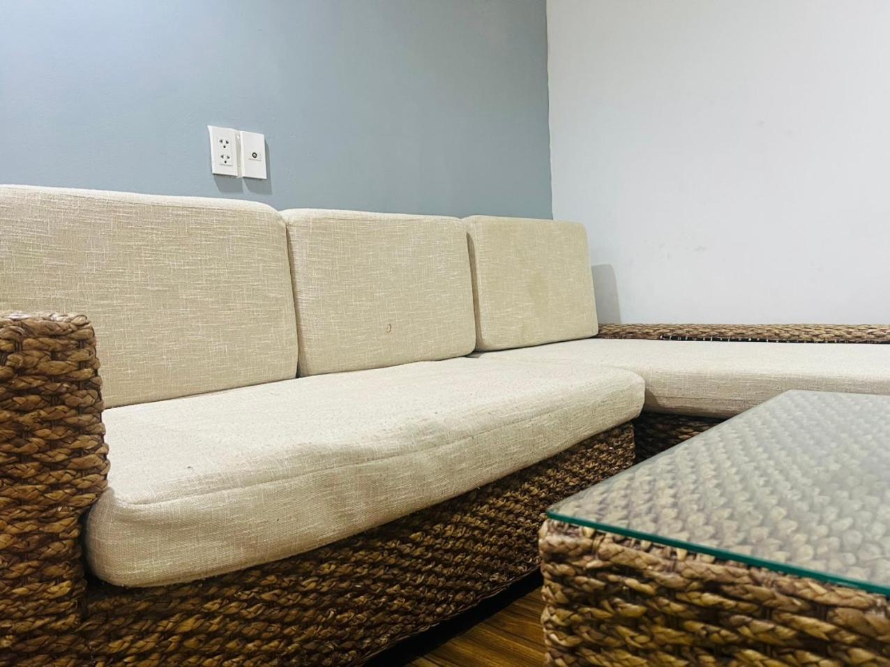 Hotel Khach San Avatar Ho Chi Minh City